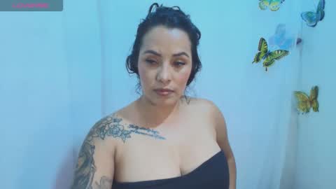 ashley_joyx_ online show from 05/27/26, 03:25
