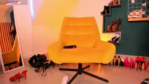 ashley_leon_ online show from 02/25/26, 02:37