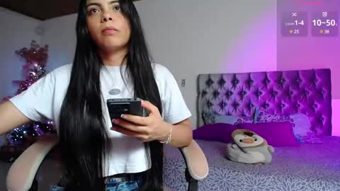 ashley online show from 12/30/24, 05:37