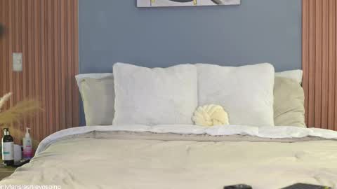  Ashley  online show from 02/11/25, 04:11