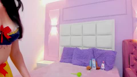 ashley_petit online show from 12/14/25, 12:21