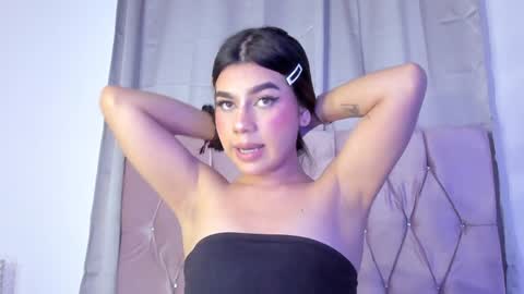 Ashley online show from 02/01/25, 11:43