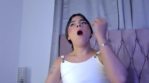 Ashley online show from 02/24/25, 06:49