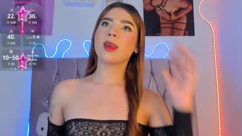 Ashley online show from 10/18/25, 09:10