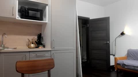 Snapshot of ashley_qtiee chatting on 02/21/26, 10:44 Follow me for free hot content online show from 02/21/26, 10:44