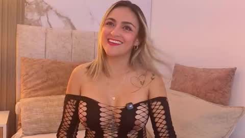 Camila online show from 02/17/26, 08:26