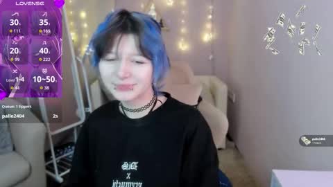 Snapshot of ashley_veil chatting on 02/21/26, 09:05 Ashley online show from 02/21/26, 09:05