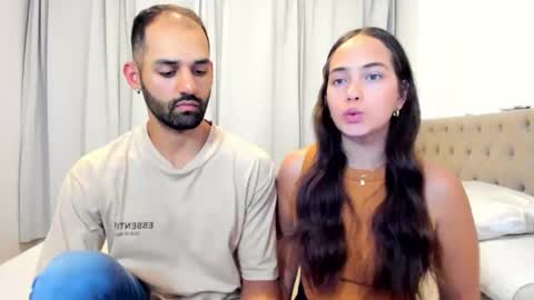 Ashley  Zamir online show from 10/01/25, 08:15