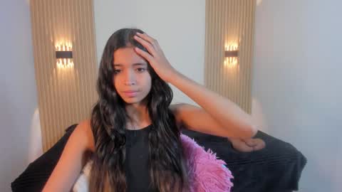 ashleycooper5 online show from 01/11/26, 08:36