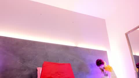 ASHLEY  online show from 01/12/25, 07:53