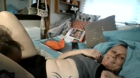 ashleydoyle0311 online show from 09/30/25, 08:47