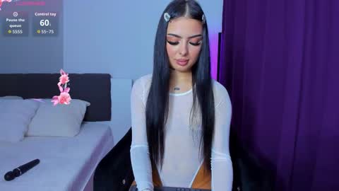 AshleyEtthen online show from 10/07/25, 06:49