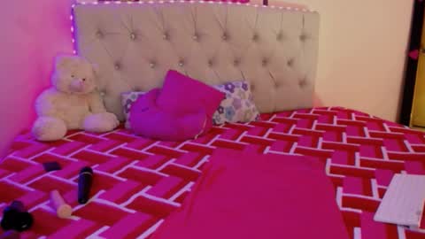 Ashlei Evanz online show from 12/03/24, 03:44