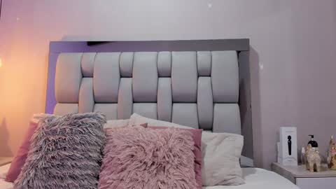 AshleyHill online show from 10/07/25, 04:20