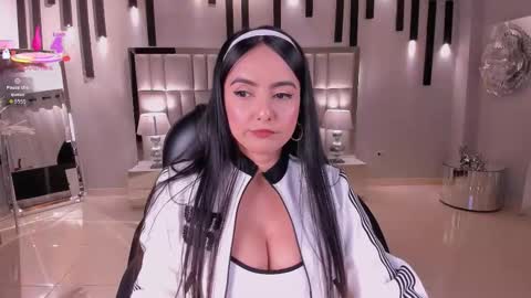 Snapshot of ashleyjhonson1 chatting on 10/26/25, 11:38 Ashley Jhonson online show from 10/26/25, 11:38