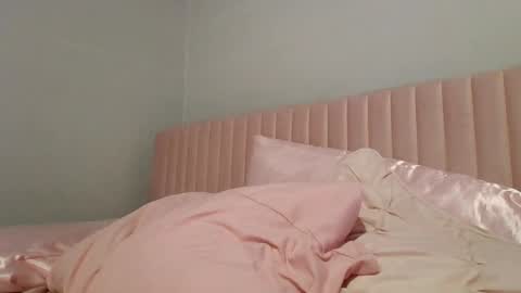 ashleymaddyyyy647935 online show from 05/19/26, 07:58