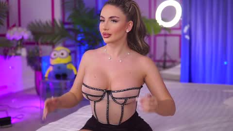 Ashley online show from 01/08/25, 06:20