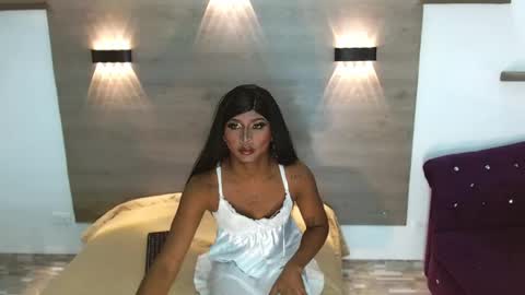 ashleysofiathenison online show from 06/21/26, 01:46