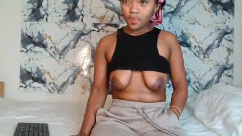 ashleyt255 online show from 07/17/26, 03:02