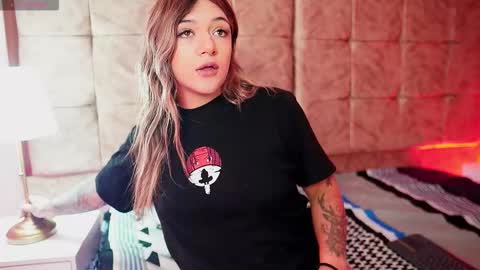 Ashley Lauren online show from 02/17/26, 03:47