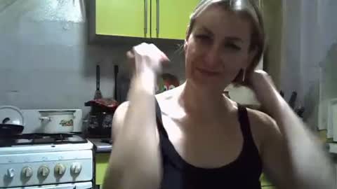 AshleyXHoney online show from 10/18/25, 10:10