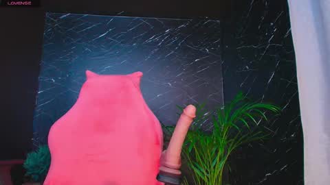 Snapshot of ashleyy18__ chatting on 10/07/25, 01:03 Ashleyy18 online show from 10/07/25, 01:03