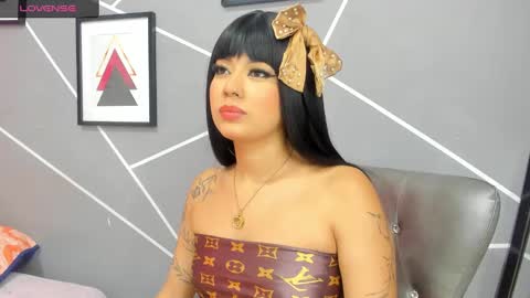 Ashlie online show from 01/25/25, 12:38