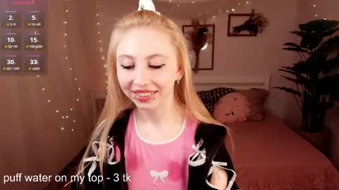 Victoria  online show from 03/01/26, 02:35