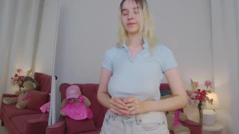 ashly_cherry online show from 10/30/25, 11:11