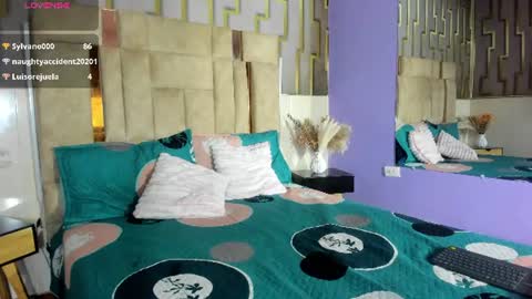 ASHLY online show from 07/07/26, 07:23