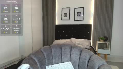    online show from 09/11/25, 07:03