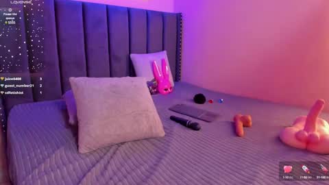 ashlye_miller_ online show from 01/17/25, 06:47