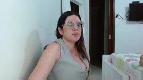 AshlyMoon online show from 05/16/26, 12:51