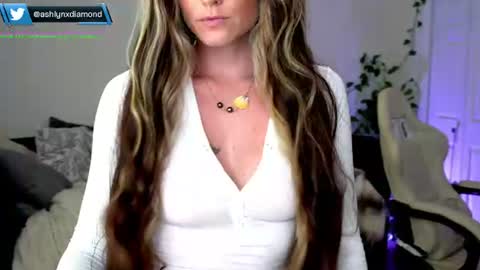 Ashlyndiamond online show from 06/26/26, 10:36