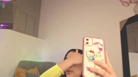 Snapshot of ashlynnlowe_ chatting on 10/15/25, 08:09 Ash online show from 10/15/25, 08:09