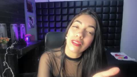 Snapshot of ashlyy_sweet_ chatting on 06/03/26, 03:17 ashlyy sweet online show from 06/03/26, 03:17