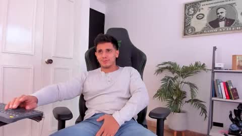 my name real is camilo online show from 10/11/25, 04:38