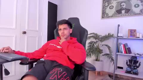 my name real is camilo online show from 10/17/25, 12:36