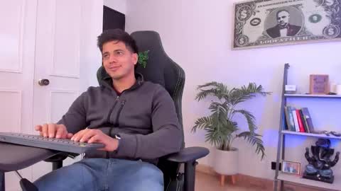 my name real is camilo online show from 10/20/25, 03:01