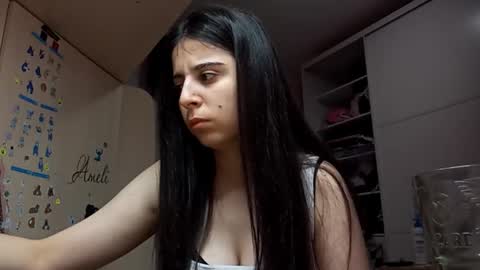 Lina online show from 02/09/26, 12:47