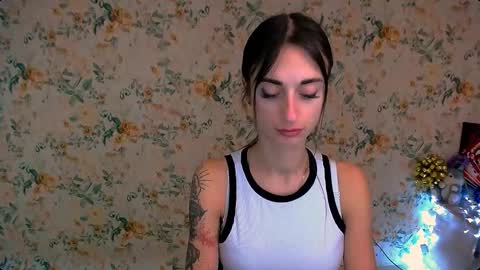 asia_n_ online show from 12/20/24, 11:00