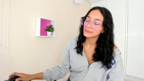 Camila online show from 12/13/24, 03:11