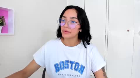 Camila online show from 01/27/25, 12:58