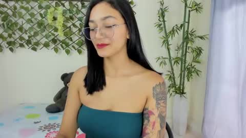 Camila online show from 09/20/25, 02:29