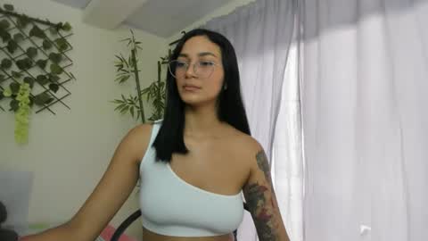 Camila online show from 10/24/25, 05:53