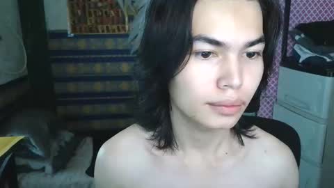 asian_babyboi online show from 01/08/26, 04:59