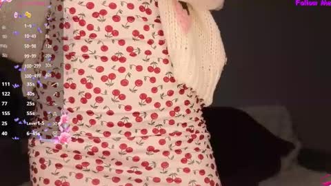 Snapshot of asian_euphoria chatting on 03/05/25, 06:44 Dju online show from 03/05/25, 06:44