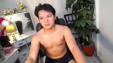 asian_handsomexx online show from 03/15/26, 04:51