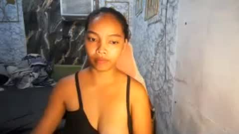 Snapshot of asian_janeth chatting on 06/25/26, 12:21 im janeth single mom online show from 06/25/26, 12:21