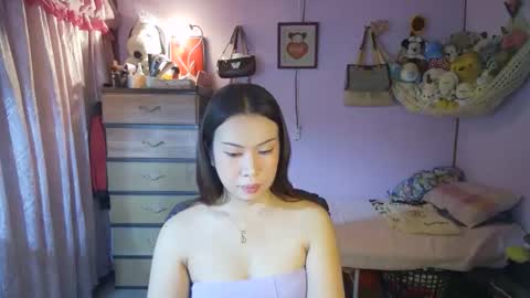 Snapshot of asian_llory chatting on 03/18/26, 02:04 asian_llory online show from 03/18/26, 02:04